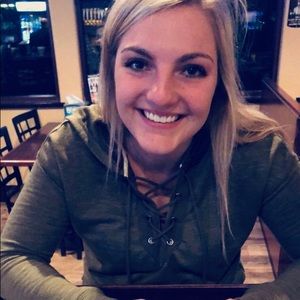 Meet your Posher, Kennady